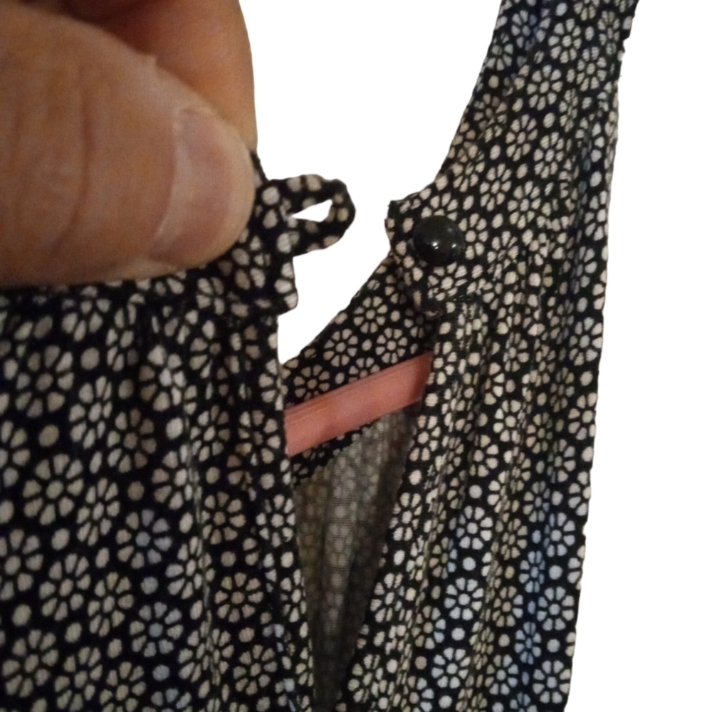 Halter Neck Maxi Dress Old Navy Geo Flower Print Beachy, Coastal, Flowy CasualXS - Picture 9 of 14